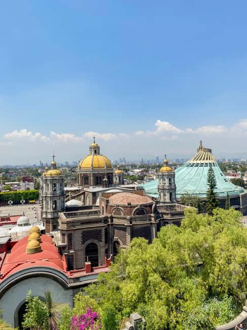 Guided tour of Mexico City: Teotihuacan, Guadalupe, and the Mexica city of Tlatelolco - Teotihuacan: Pyramid of the Sun, Avenue of the Dead, and the big landmarks in one guided pass