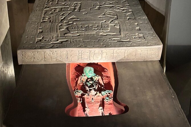 Guided Tour of the National Museum of Anthropology - The Sun Stone moment: why one artifact can change how you understand everything