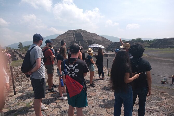 Guided Walking Tour to the Archaeological Zone of Teotihuacán - Pyramid of the Sun: Scale, Symmetry, and the Big Moment