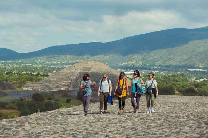 Half-Day Tour to Teotihuacan Pyramids from Mexico City - The Teotihuacan walk: Sun, Moon, Avenue of the Dead, Quetzalpapalotl