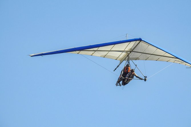 Hang gliding in Valle de Bravo - Valle de Bravo Hang Gliding With Pros and a 30-Minute Flight