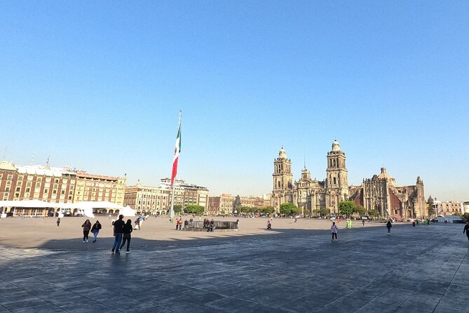 Historic Center of Mexico City Private Tour - Getting set up: pickup in Polanco and an easy start