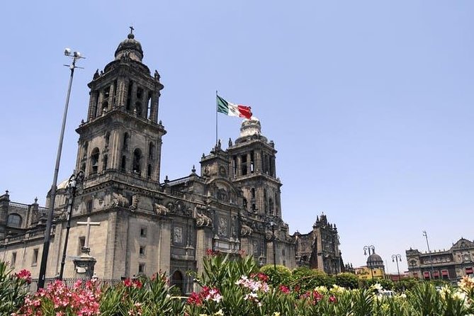 Historical Center of the CDMX on foot - Palacio de Bellas Artes: what to look for before you buy a ticket