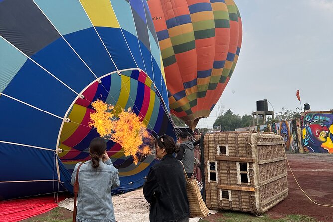 Hot Air Balloon Ride & Guided tour in Teotihuacan - Pickup areas, group size, and how the day stays on track