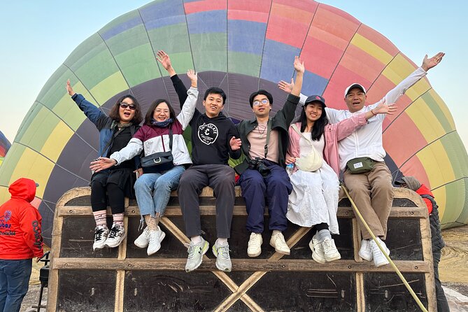 Hot air Balloon ride in Teotihuacan & breakfast in “La Gruta” - Floating over Teotihuacan pyramids: what you’ll actually enjoy seeing