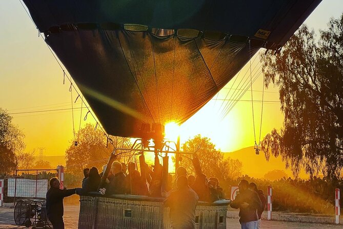Hot Air Balloon Ride Over Teotihuacan With Guided Tour And Cave - The Balloon Ride: 45–60 Minutes of Views You Can’t Fake