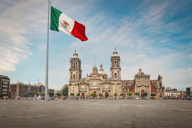 Jewish History Mexico City Private Guided Walking Tour - Plaza de Santo Domingo: where persecution and resilience get personal