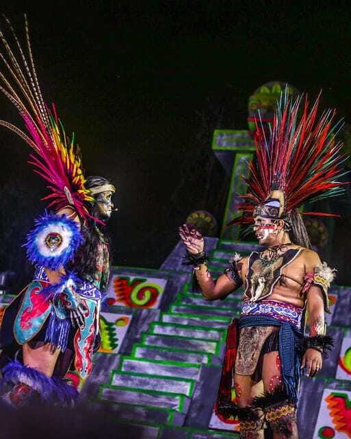 La Llorona, Live Show in the Canals of Xochimilco. - Pre-Hispanic dance and original music: what you’ll actually see