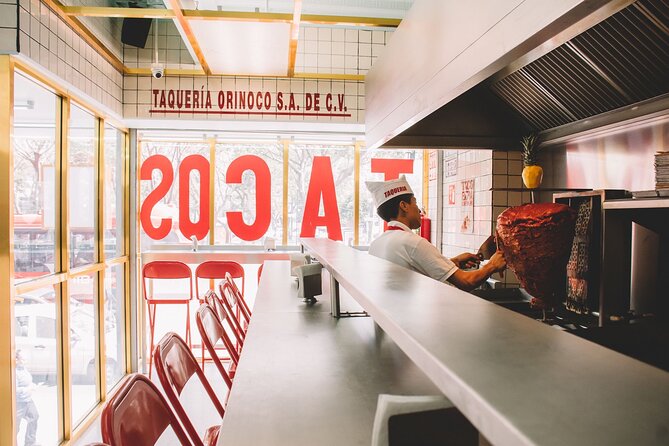 La Roma Authentic Taco Tour - Group size, meeting point, and weather: small details that matter
