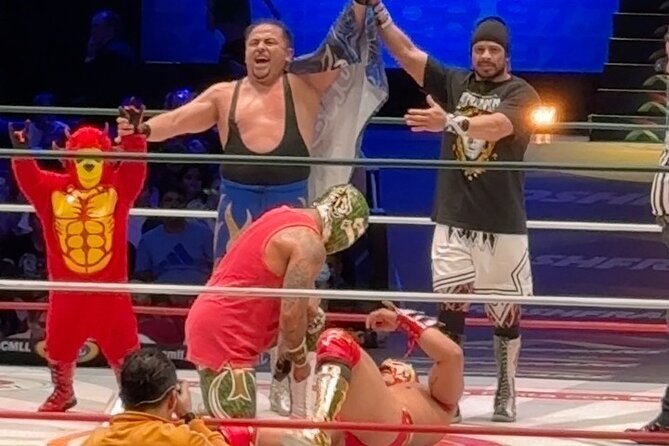Lucha Libre VIP Meet and Greet - Time on the Clock: Making the Most of 3 Hours 30 Minutes