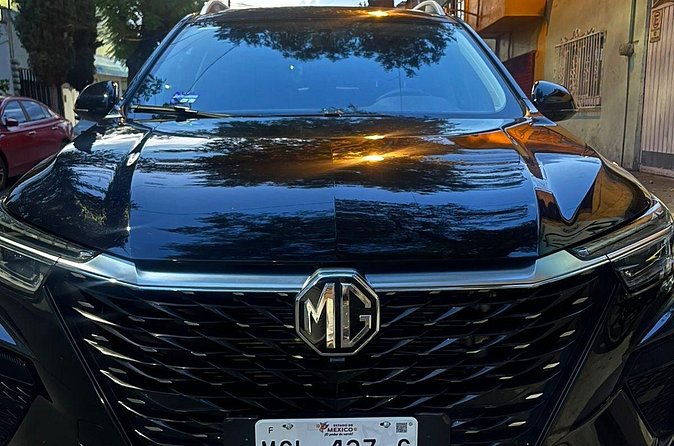 Luxury Private Transportation Service in Mexico City - Small Inclusions That Matter: Water and an Oat Bar