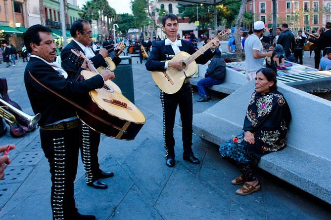 Mariachi Night in Garibaldi and Dinner at Bellini - Your evening flow: timing, group size, and comfort