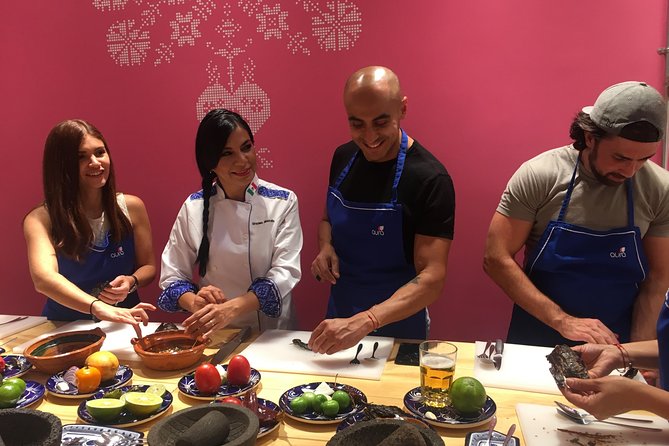 Mastering Mexican Salsas Cooking Class and Market Tour - Hands-On Cooking With a Max of 8
