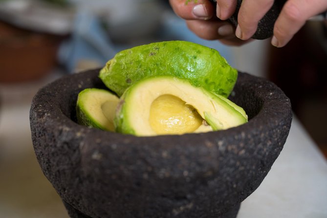 Mexican Cooking Class with Food Market Visit in Mexico City - Hands-on cooking with chef José: what the lesson feels like
