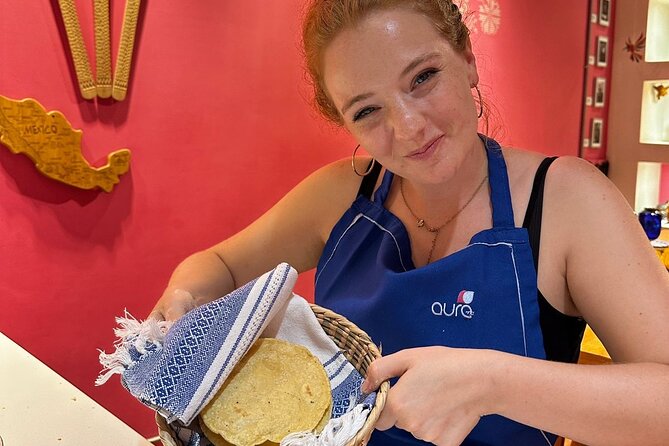 Mexican Fiesta Cooking Class (Roma Norte) - Guacamole basics done right, plus fresh pairing ideas