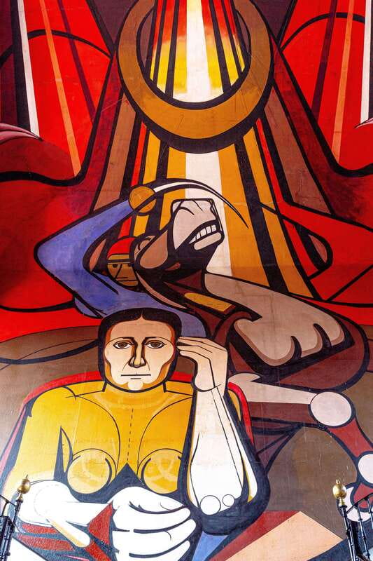 Mexican muralism with a true Art lover - Guide style: conversation, clarity, and room for questions