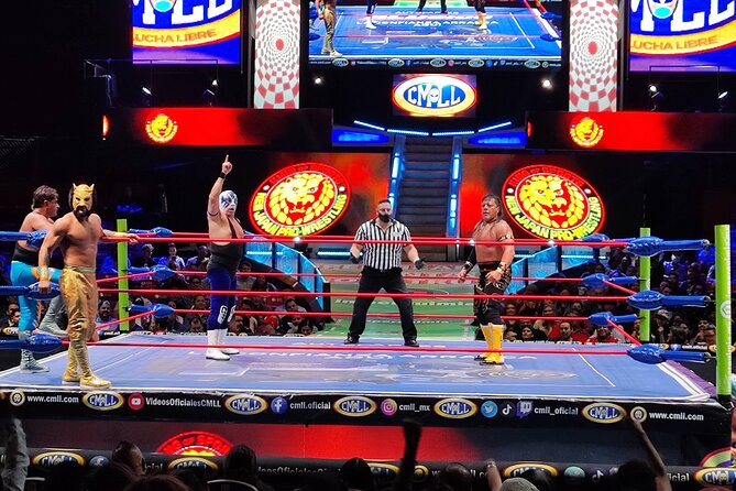 Mexican Wrestling and Gastronomy Show - Getting there: Meeting point at Los Barbachetes and how pickup works