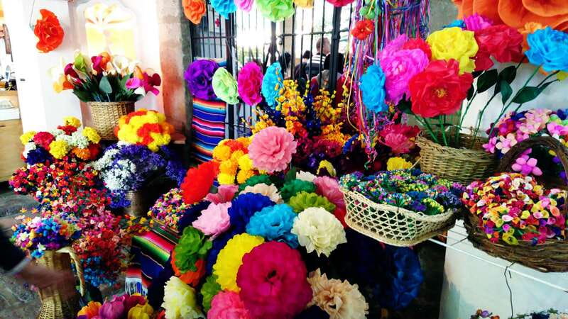 Mexico City: Bazaar Saturday, Convent of Carmen & San Angel - Museum of El Carmen: monastic school, religious art, and mummified reminders