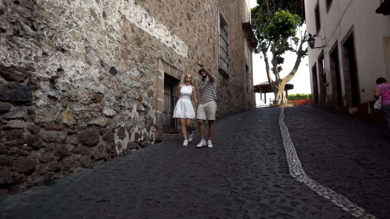 Mexico City: Cacahuamilpa Caves and Taxco Small-Group Tour - Cacahuamilpa Caves: Stone Art You Can Walk Through