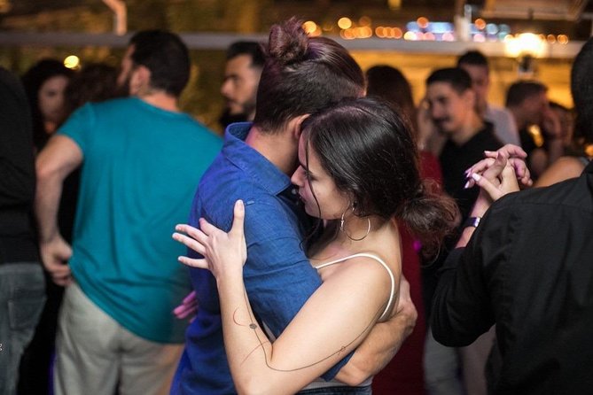 Mexico City CDMX Salsa Lovers Dance Experience - The Mexico City Night-Out Angle: Why the Host Matters
