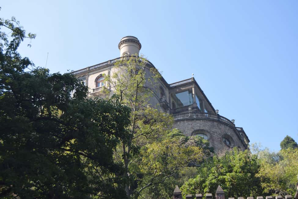 Mexico City: Chapultepec Castle and Forest Guided Tour - What to bring (and what to leave behind)