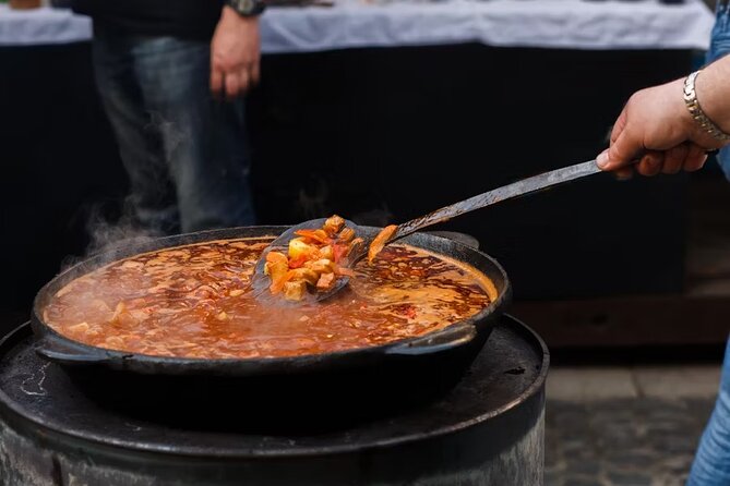 Mexico City Confidential Food Tour - A 4-hour night tour that connects food, drinks, and the city’s look