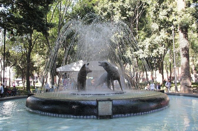 Mexico City Coyoacán, Frida Kahlo Exploration Game and Tour - Plaza Jardín Hidalgo and the Miguel Hidalgo connection