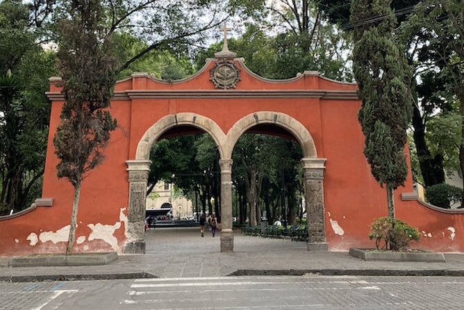 Mexico City (Coyoacan) Scavenger Hunt and Sights Self-Guided Tour - The photo tasks: why the game feels different from a standard walking tour