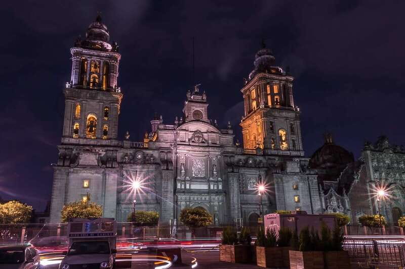 Mexico City: Double Decker Bus Night Tour - Getting to the Bus: Voucher Exchange at Zócalo (Monte de Piedad St)