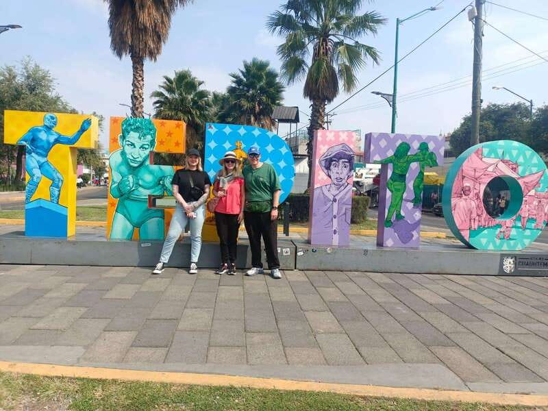 México City: Explore neighborhood of Tepito with local - Barrio Bravo’s Main Street Market: The 12,000-Stall Maze