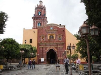 Mexico City: Full-Day Puebla and Cholula Tour - The drive through Ixta-Popo National Park: views that justify the van ride