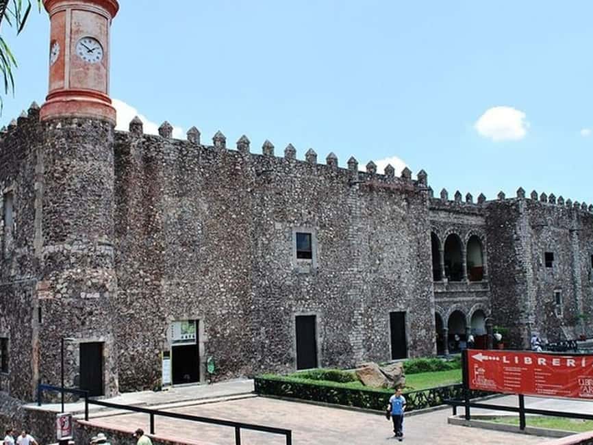 Mexico City: Full-Day Taxco and Cuernavaca Tour - Lunch and Free Time: How to Spend Your Taxco Hour Wisely
