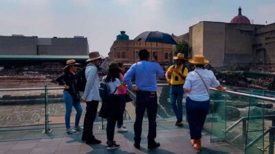 Mexico City: Historic Downtown Walking Tour - Starting at Zócalo: meeting point and first-clock wins
