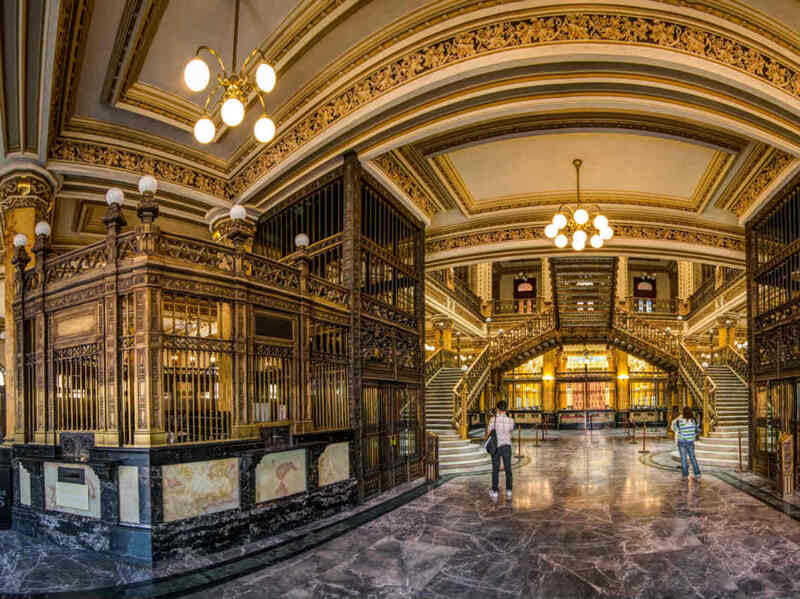 Mexico City Must-see Buildings & Palaces - How the walking plan and timing affect your experience