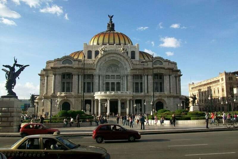 Mexico City: Private custom tour with a local guide - Mexico City on Foot: Why This Style of Tour Works