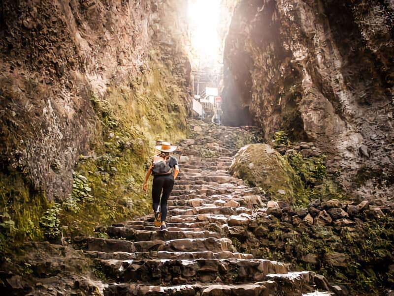 Mexico City Private Tepoztlán Tour: Explore Ancient Ruins - Parroquia Nuestra Señora de la Natividad and the Regional Museum: context before the climb