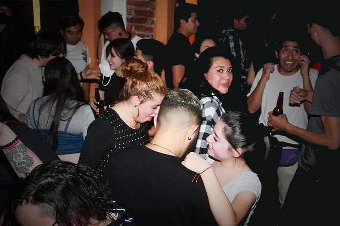 Mexico City Pub Crawl - Is it worth $26.27? Value check vs DIY bar-hopping