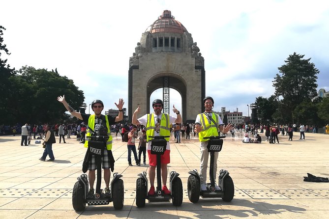 Mexico City Segway Tour: Reforma Avenue - The best route feel: quick passes of big landmarks