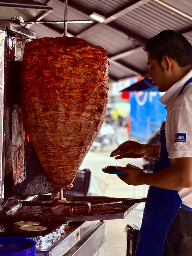 Mexico City: Taco Tour with Michelin Guide Spot & Tastings - Finding Your Way: Doctor Vertiz to Pink Shirts