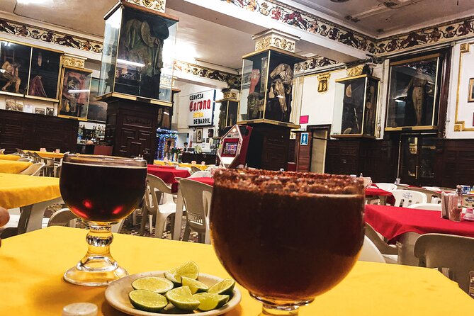 Mexico City Tequila and Mezcal historic bar experience - What the Guides Bring: Conversation, Adaptation, and Real Explanations