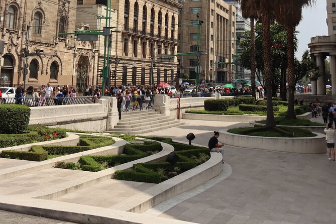 Mexico City Walking Tour - Francisco I. Madero Avenue: slowing down on Mexico City’s main pedestrian street