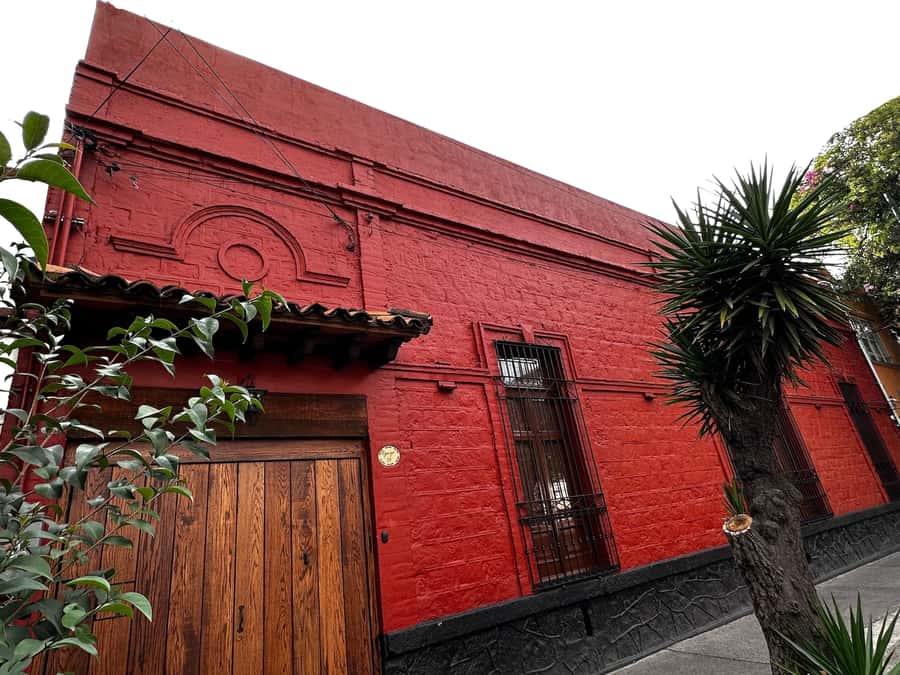 Mexico City: Xochimilco Coyoacan, Frida Kahlo & UNAM Murals - What This $89, 10-Hour Mexico City Mix Really Delivers