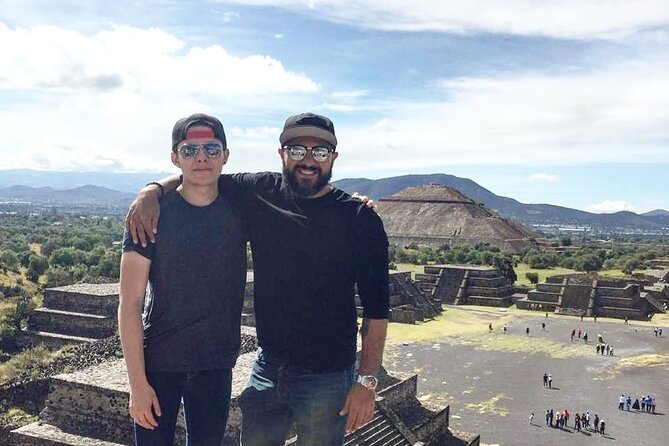 Mexico’s Ancient Wonders: Teotihuacan, Tula & Anthropology Museum - Logistics that matter: pickup, phones, and a long day clock