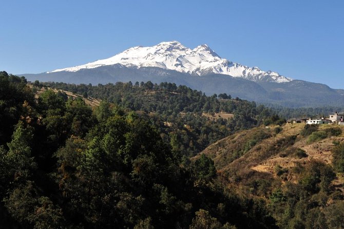 Mountaineering Iztaccihuatl (5220m) - Key things that make this climb worth it