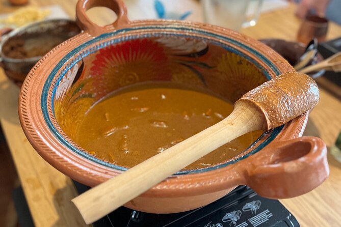 Multi-Variety Mole Class in a Condesa home or art gallery rooftop - Dinner Time: Setting the Table and Pairing Drinks