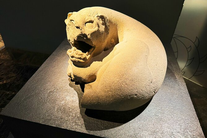Museo del Templo Mayor / Urban Archaeology - Small Groups - The 3-hour walking-and-looking route