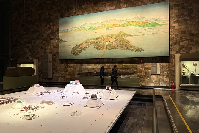 National Museum of Anthropology Early access with VIP Archaeologist - The Big Names: Stone of the Sun and Coatlicue (How to Look, Not Just Gawk)