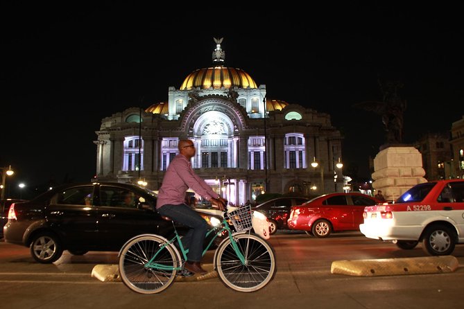 Neon Bike Party - Private Bike Tour - Stop 3: Alameda Central for a slower breath in the ride