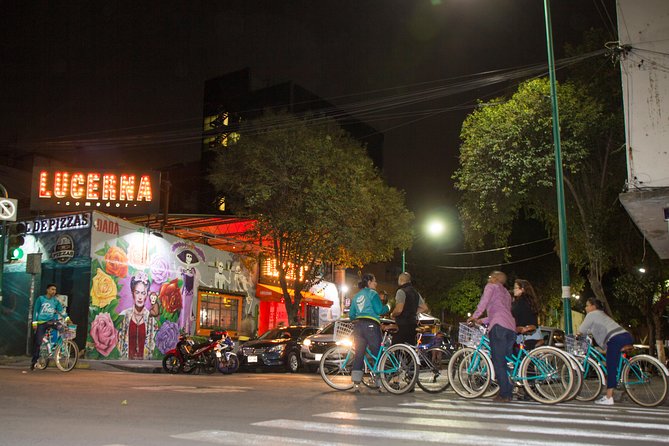 Neon Bike Party - Private Bike Tour - Where you meet on Reforma and why it matters
