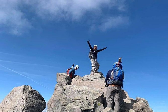 Nevado de Toluca Pico del Fraile Summit - The hike to Pico del Fraile: pace, safety gear, and the guide’s job